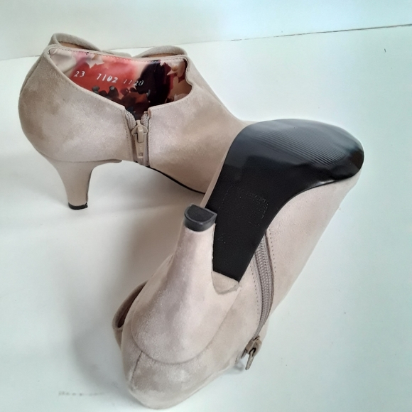 Suede Booties women - Picture 5 of 7